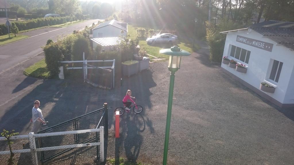 Camping De La Miniere Forges-les-Eaux Exteriér fotografie