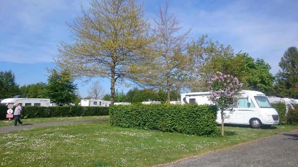 Camping De La Miniere Forges-les-Eaux Exteriér fotografie